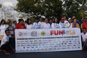 Gelar Fun Walk, FKLJK NTT Komit Sejahterakan Masyarakat NTT Bersama Pemda
